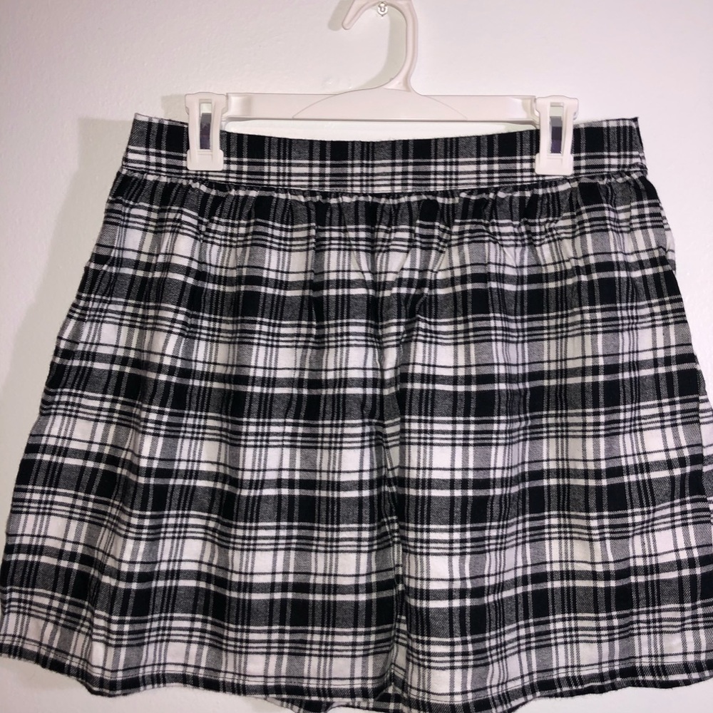 Black and white plaid skirt.